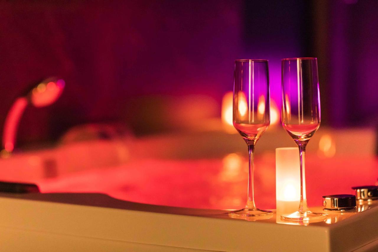 * Spa & Detente # Suite Privee # Tours # Netflix * Ngoại thất bức ảnh